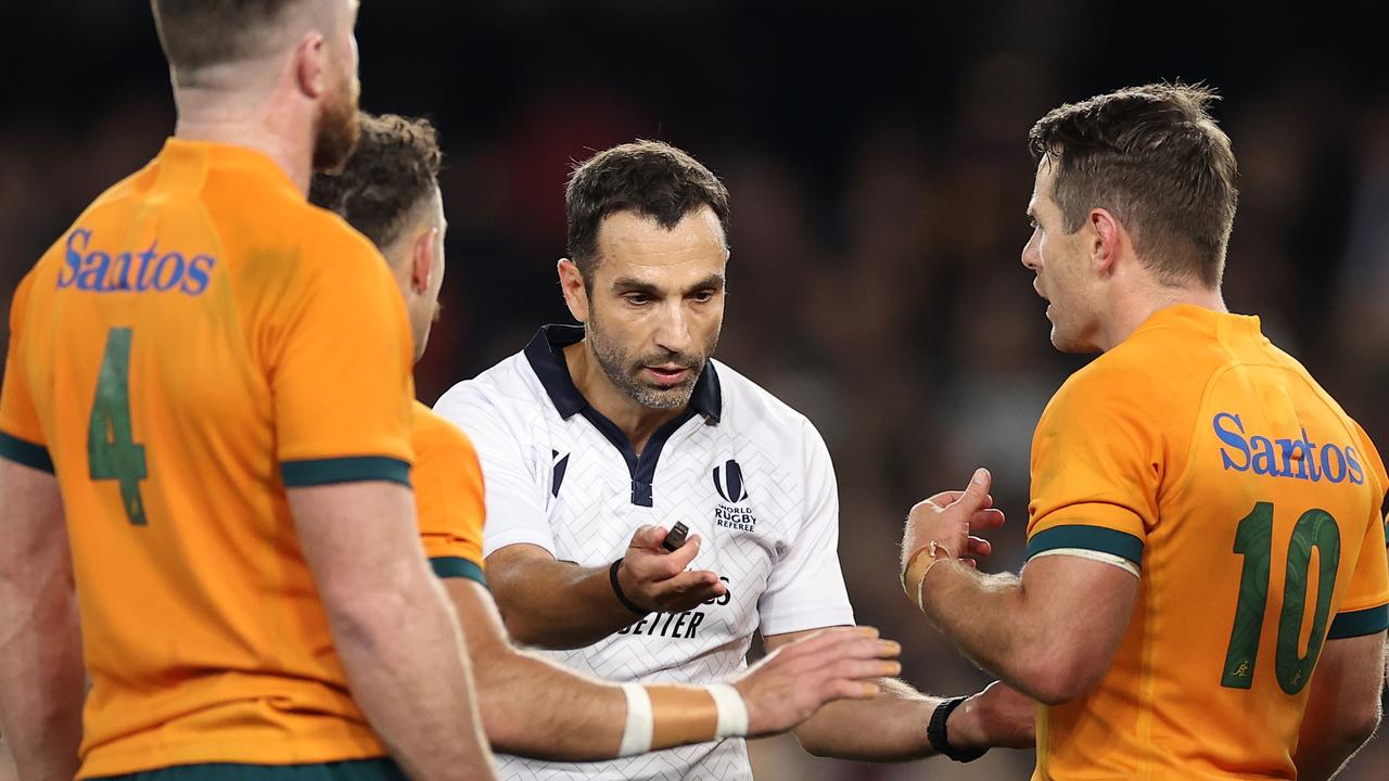 Referee Mathieu Raynal made the controversial call. Picture: Cameron Spencer/Getty Images