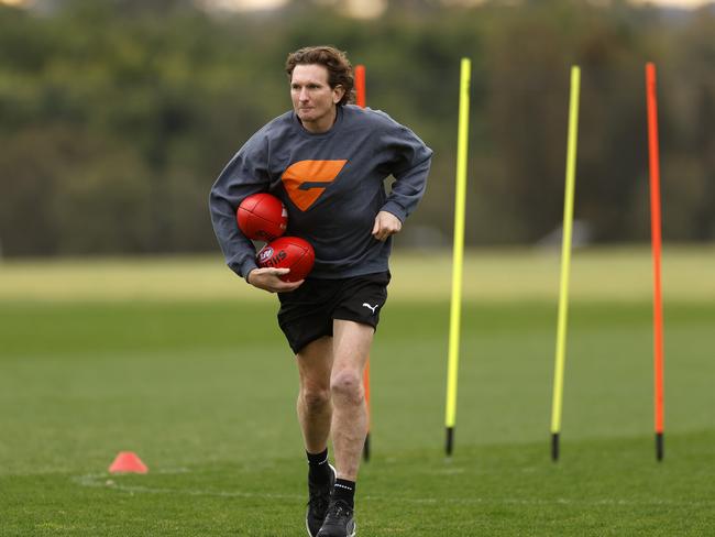 James Hird during GWS Giants training on August 18, 2022. Photo by Phil Hillyard(Image Supplied for Editorial Use only - **NO ON SALES** - Â©Phil Hillyard )