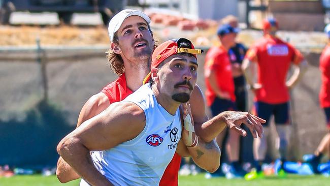 Izak Rankine and James Peatling at Crows training. Picture: AFC