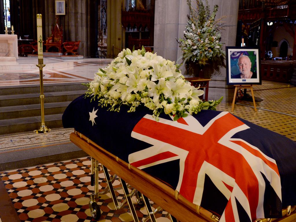 Les Twentyman funeral: Crowds fill St Patrick’s Cathedral in Melbourne ...