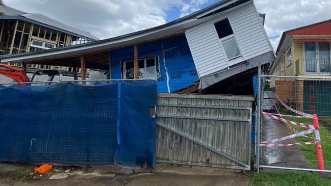 The house in New Farm that collapsed on its foundations. Photo: 9 News Queensland