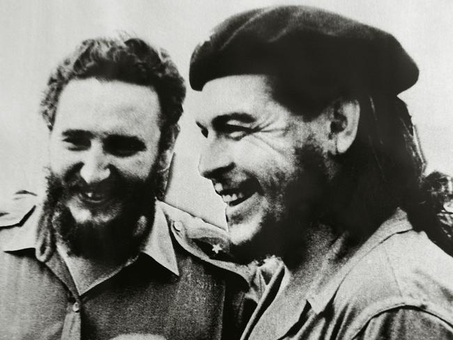 Fidel Castro and Che Guevara.