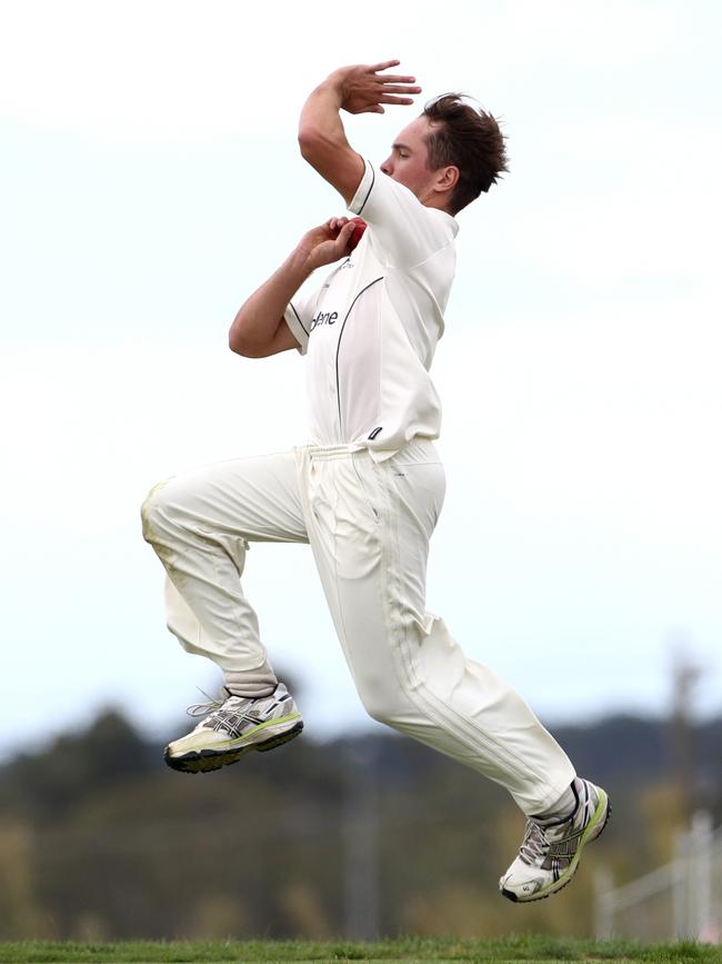 Tom Feldgen of POB in action. Picture: Mark Dadswell