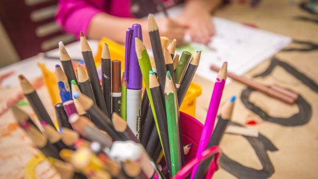 A report from a government watchdog has found the Department of Education has bungled efforts to oversee funding spending by schools in NSW.