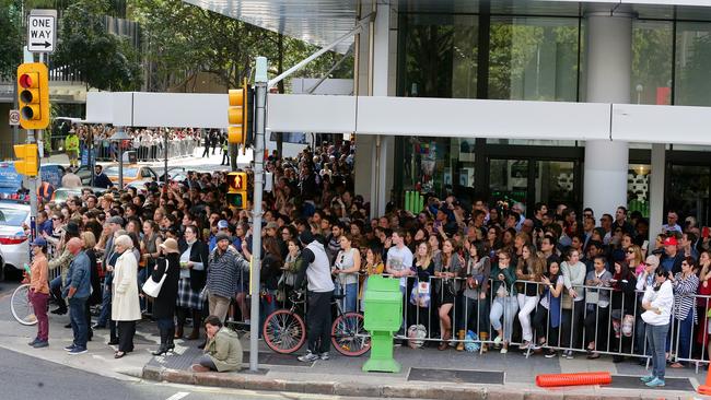 Brisbane folk gathered en-masse to watch the spectacle. Picture: Peter Wallis