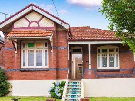 12 Tamar Street, Marrickville. The Sydney auction market remained quiet over the weekend as buyers hold back listing their properties until the Easter Weekend. Auction highlights include the $1.3 million sale of a Marrickville house that was more than $250,000 over the reserve price. NSW real estate.