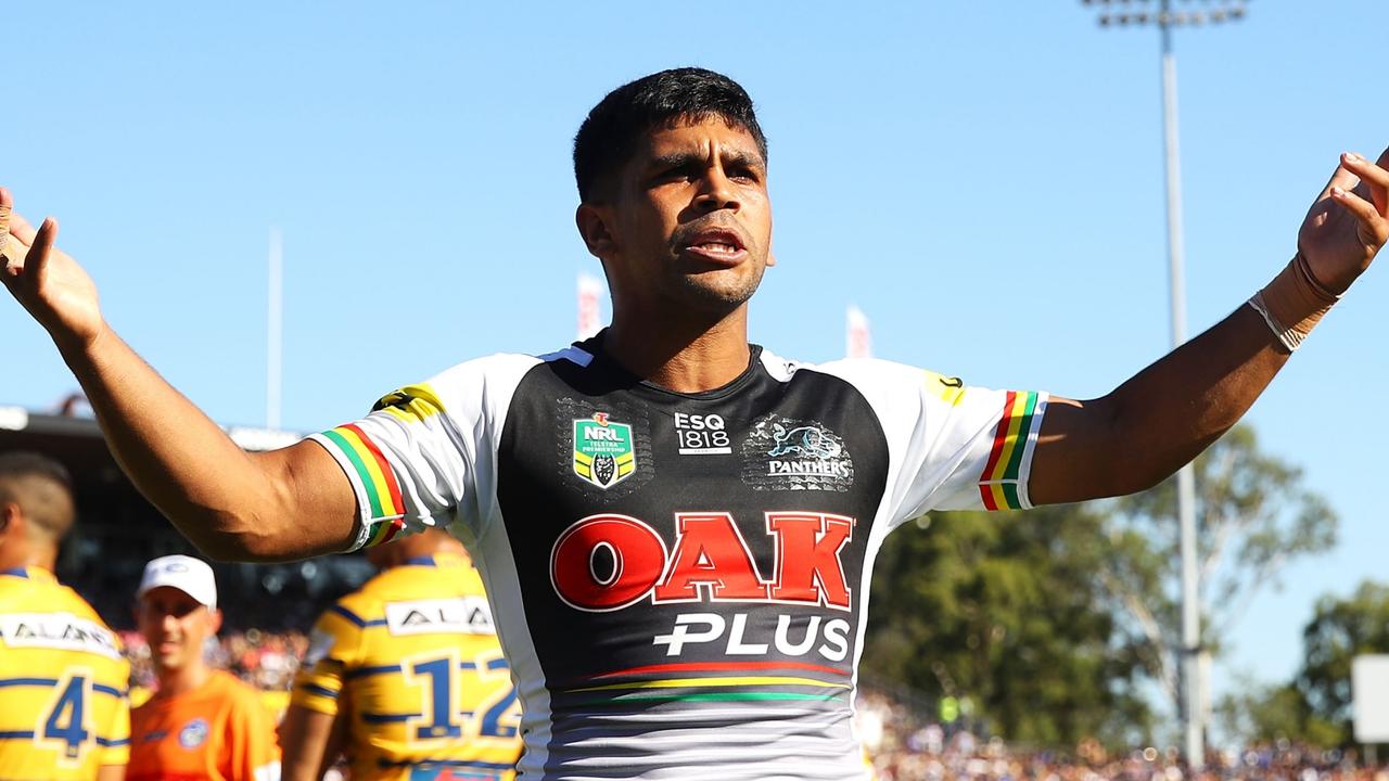 Tyrone Peachey is considering backflipping on his deal with Gold Coast.