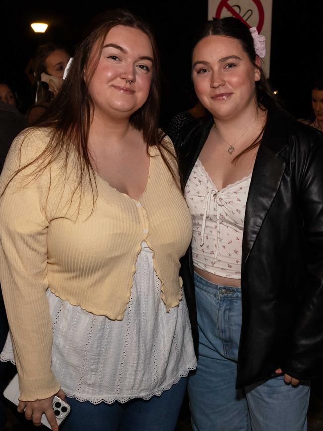 Gracie Abrams fans at the Brisbane Entertainment Centre on May 6. Pictures: Grace Kessels