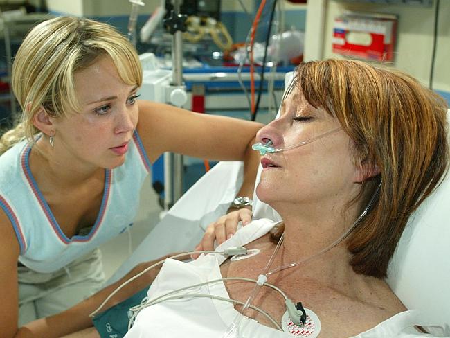 Lynne McGranger and Bec Hewitt in scene from &quot;Home and Away&quot;.