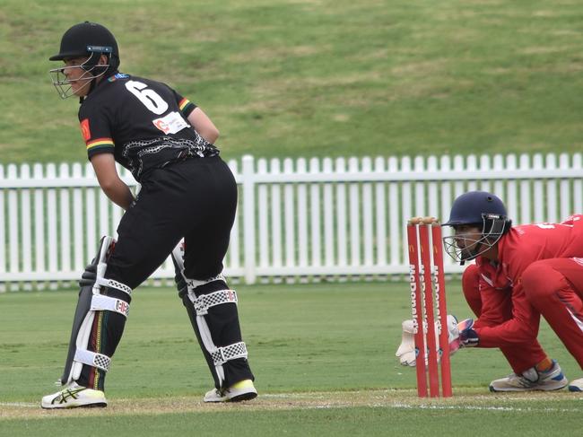 Ryan Burfitt at the crease as wicketkeeper Amav Kandari anticipates the ball. Picture: Sean Teuma