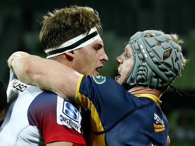 Super Rugby - Melbourne Rebels V Brumbies at AAMI Park , (L) Rebels Luke Jones and (R) Brumbies David Pocock in a scuffle. 13th May 2016. Picture: Colleen Petch.