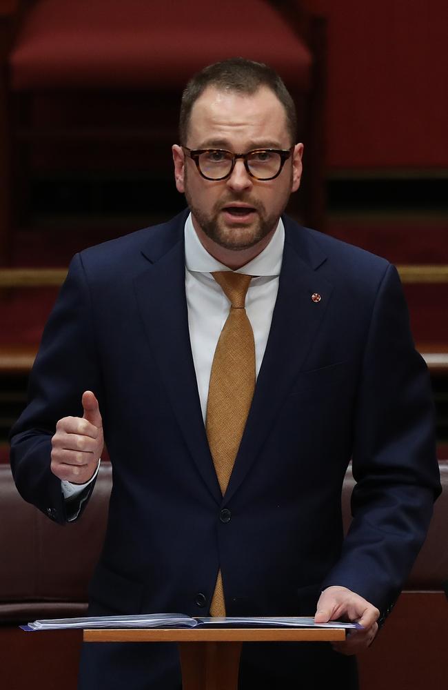 Senator Andrew Bragg says all workers who earn less than $50,000pa claim the full pension, so should be able to keep their superannuation earnings at tax time. Picture: Kym Smith