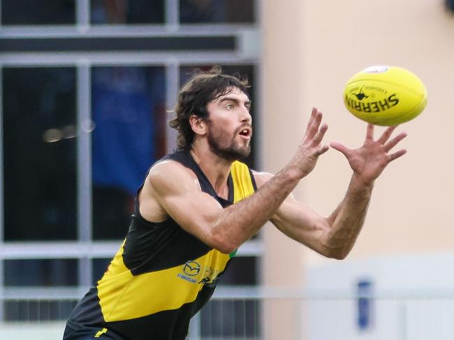 Nightcliff defender Simon Deery kept Southern Districts forward Leigh Williams goalless in Round 14. Picture: Celina Whan / AFLNT Media.