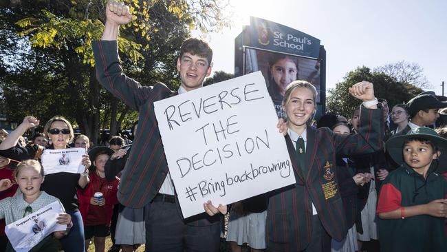 Elliot Zylstra and Georgia Petterson (both 16), protesting against Paul Browning’s sacking.