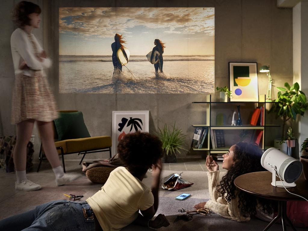 The Freestyle can show movies up to 100 inches in size.