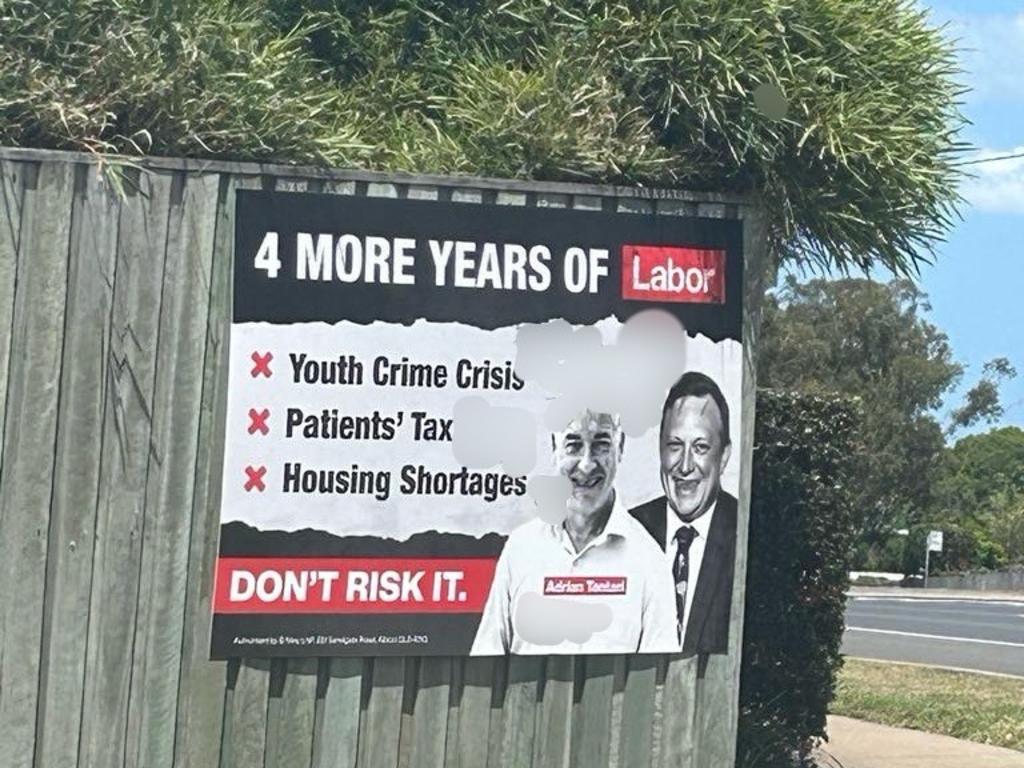 An anti-Labor sign posted on the fence at Magnolia Caravan Park.