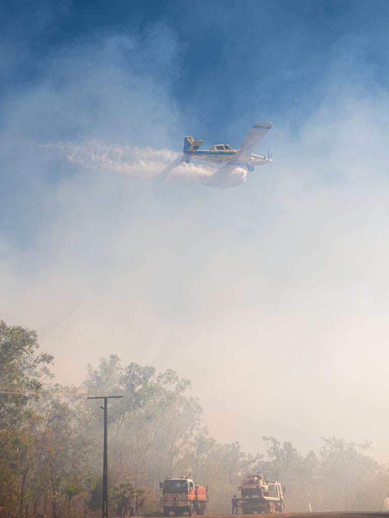 A fire threatens homes and properties in Humpty Doo in late August, It was the second fire in the area in two days and came as the NT braced for an extreme fire danger day. Picture : Che Chorley