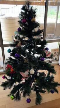 My mum's xmas tree is embarrassing