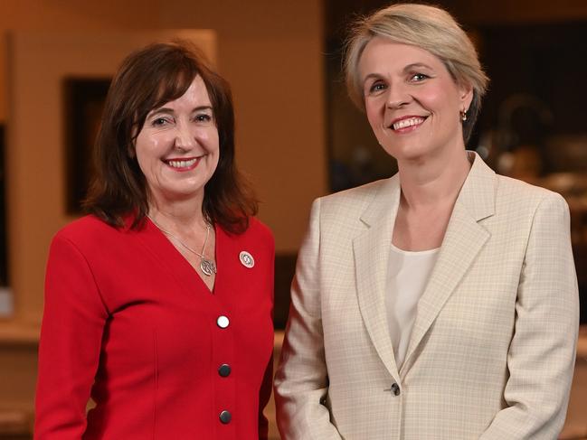 10/4/24. The Hon. Tanya Plibersek MP, Minister for Environment and Water is in Adelaide for the Elizabeth Hanretty Oration.Deputy Premier Susan Close with Tanya.Picture: Keryn Stevens