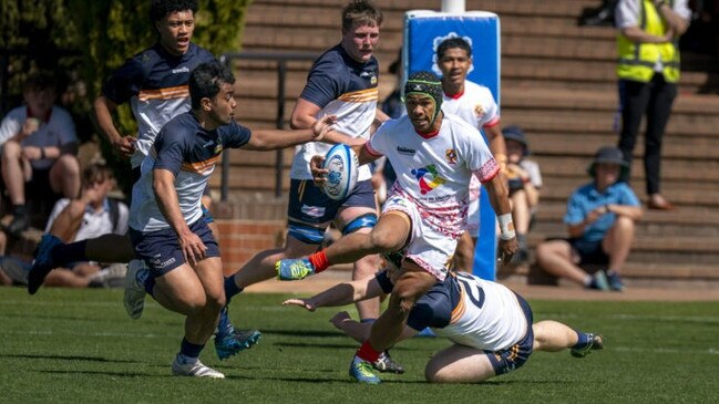 The Tonga Schoolboys will play the Barbarians on Monday.