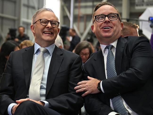 Prime Minister Anthony Albanese and then Qantas CEO Alan Joyce in August 2023. Picture: AAP Image