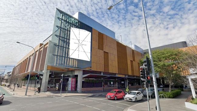 New digital billboard to light side of Toowoomba shopping centre