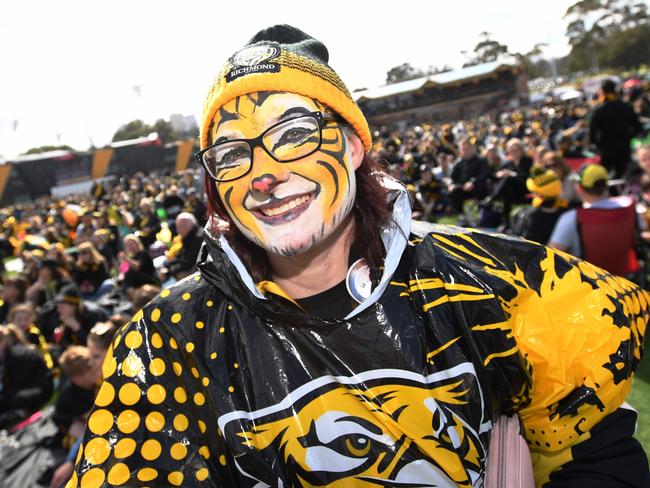 Tigers fans at Punt Rd. Picture: AAP Image/Joe Castro