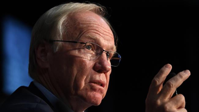 ‘Farcical’: Peter Beattie’s stunning intervention over ‘silly politics’