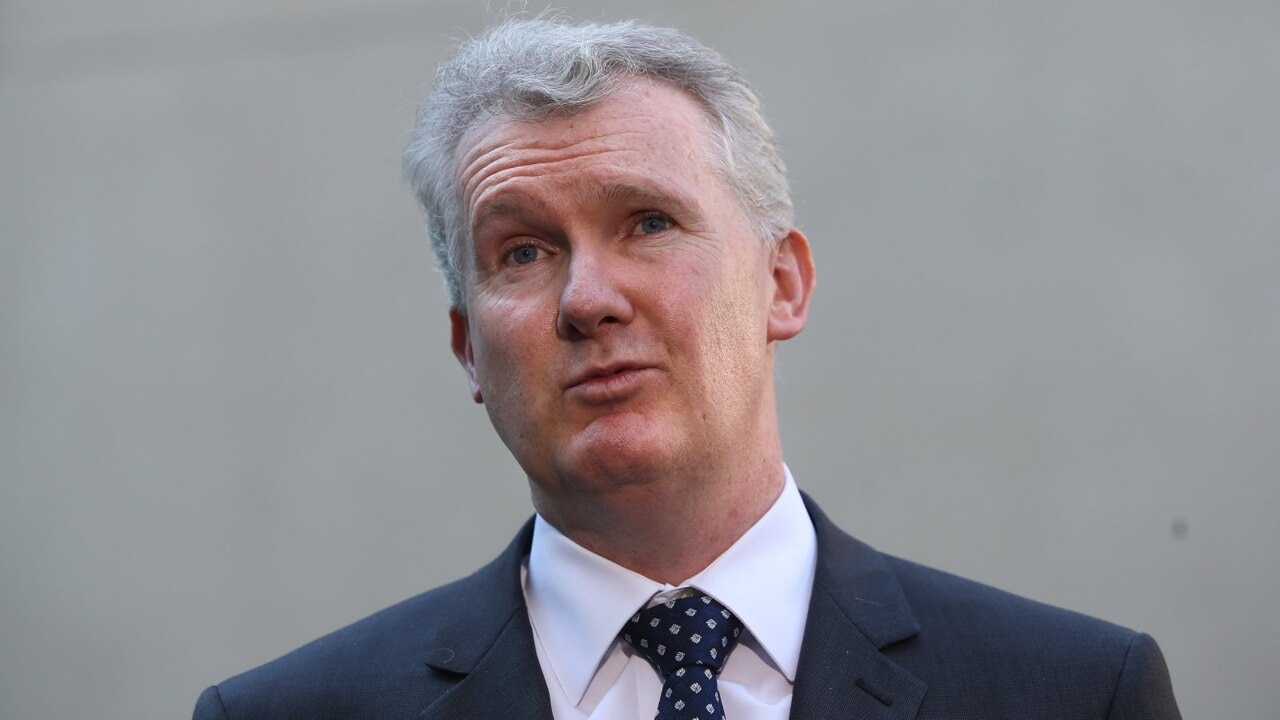 Tony Burke explains amendments to industrial relations bill