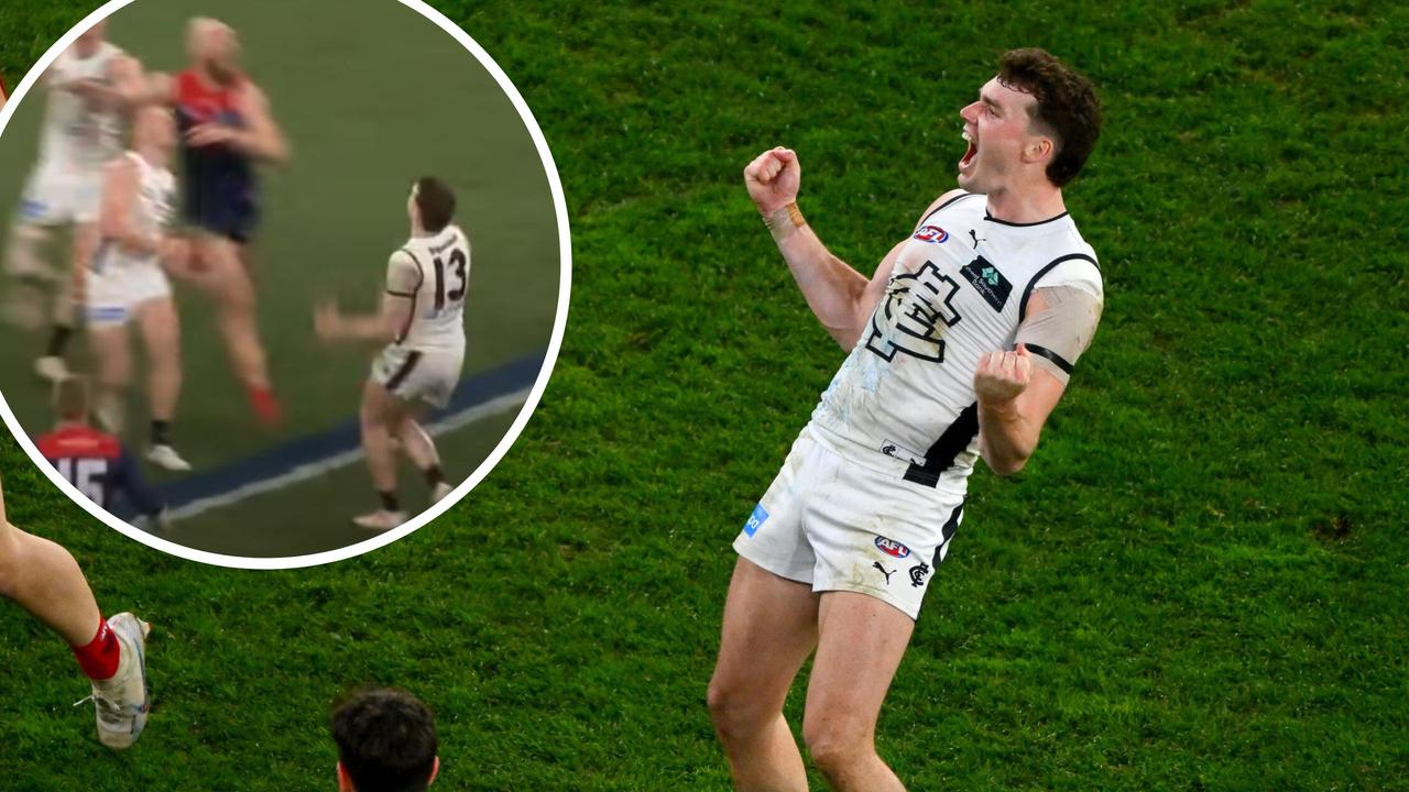 Blake Acres runs back with the flight before kicking the Blues into a preliminary final. Picture: Morgan Hancock/AFL Photos via Getty Images