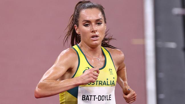 Isobel Batt-Doyle competes in the Women's 5000 metres round one heats on day seven of the Tokyo 2020 Olympic Games at Olympic Stadium. Picture: Ryan Pierse