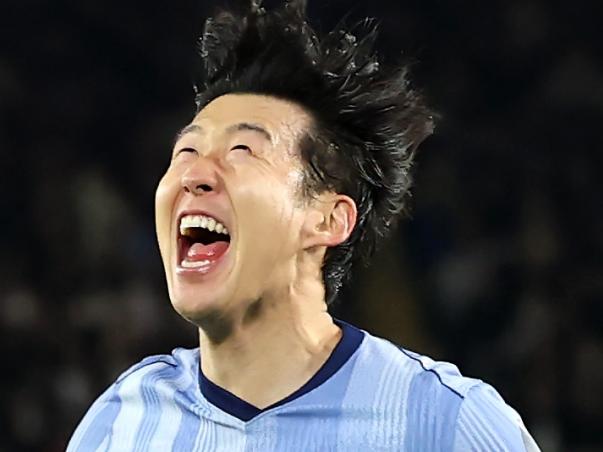 SOUTHAMPTON, ENGLAND - DECEMBER 15: Son Heung-Min of Tottenham Hotspur celebrates scoring his team's second goal during the Premier League match between Southampton FC and Tottenham Hotspur FC at St Mary's Stadium on December 15, 2024 in Southampton, England. (Photo by Dan Istitene/Getty Images)