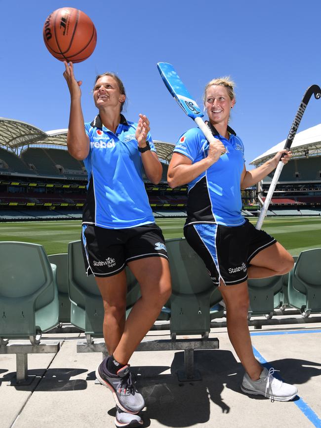 Adelaide Strikers Kiwi duo Suzie Bates and Sophie Devine. They previously played hockey and basketball for New Zealand. Picture: Tricia Watkinson