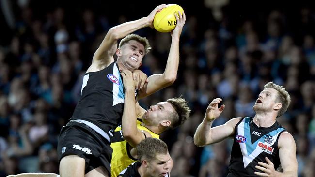 Dougal Howard takes a strong mark in defence for the Power in 2019. Picture: Sam Wundke/AAP