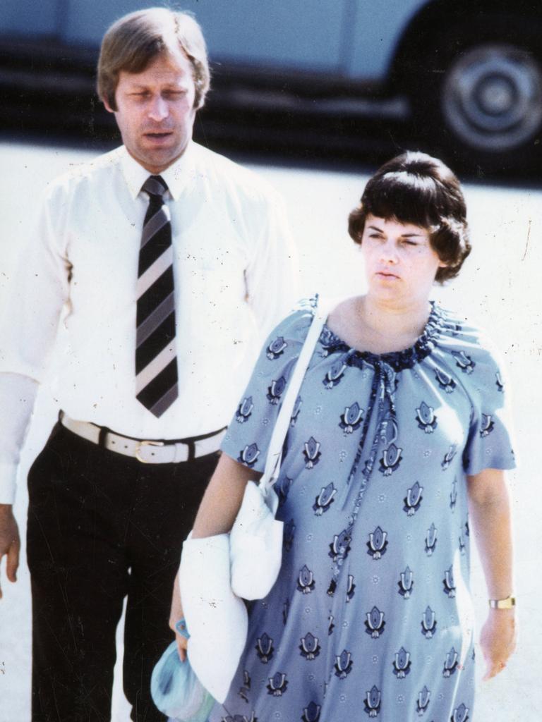 Lindy Chamberlain in Darwin with Michael Chamberlain outside court in 1982. Picture: News Corp Australia