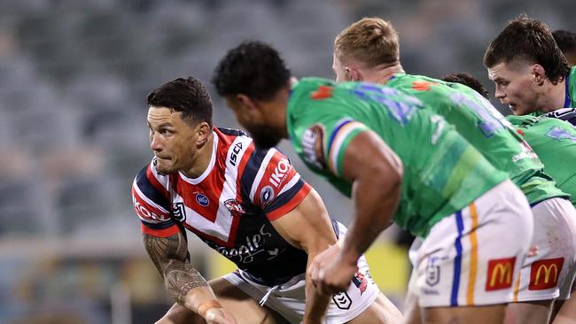 Sonny Bill Williams played a hand in an amazing James Tedesco try after finding himself at dummy half. Picture: Phil Hillyard.