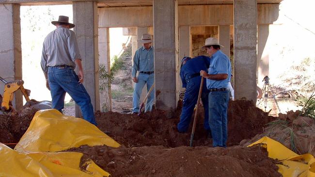 Police search at Sensible Creek railway bridge west of Charters Towers for the remains of hitchhiker Anita Cunningham in 2003. The skeleton of her friend Robin Jeanne Hoinville-Bartram (19) was found in the dry creek here on November 15, 1972 she had been shot in the head. Picture: Cameron Laird