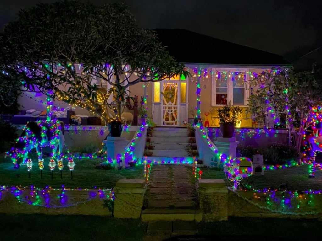 A NSW mum has shared her surprise letter after putting up her annual Christmas lights. Picture: Facebook/BunningsMums