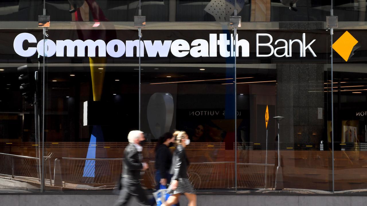 The Commonwealth Bank has made a change to its external refinancing process. Picture: NCA NewsWire/John Gass