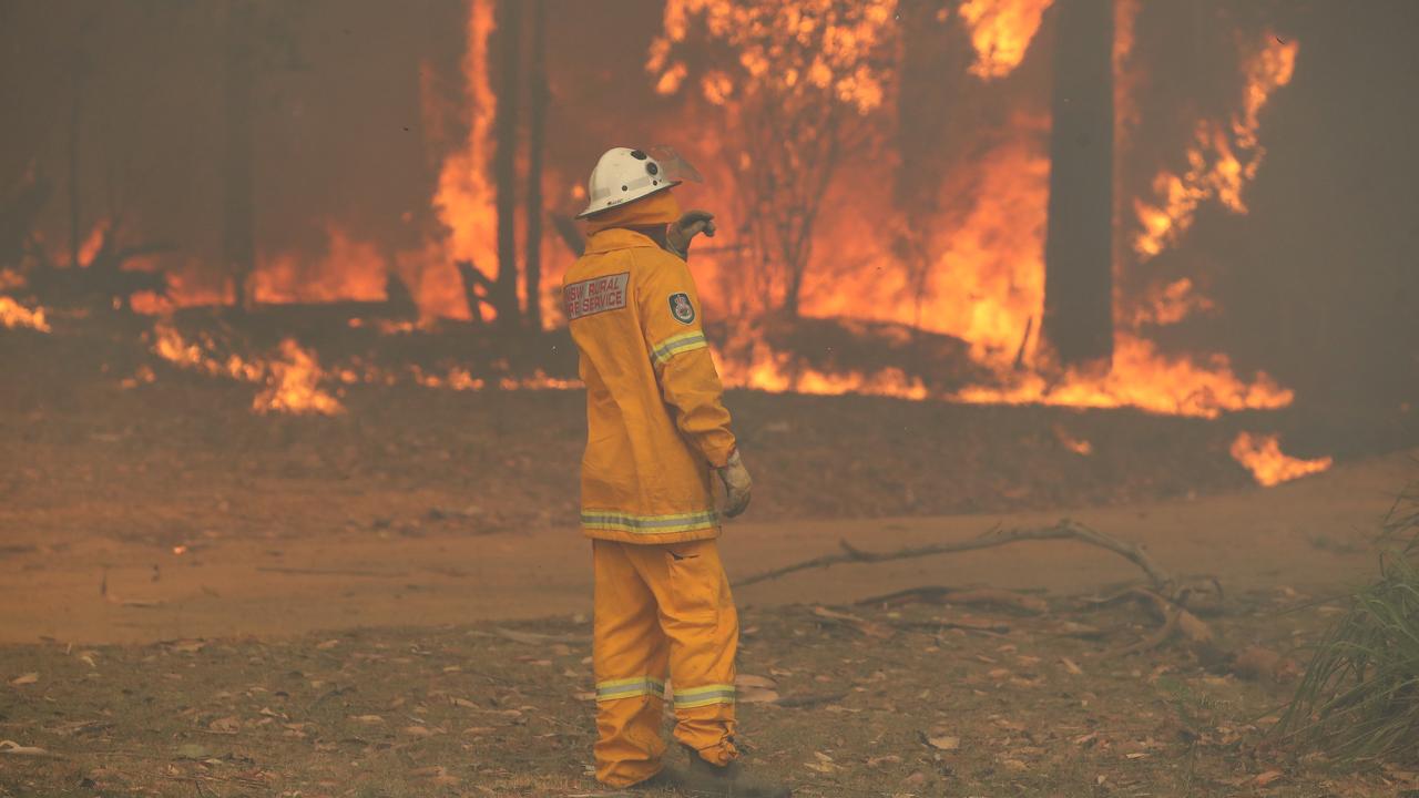 Bushfire emergency: No longer safe to leave NSW fire zones, Premier Gladys Berejiklian says | The Australian