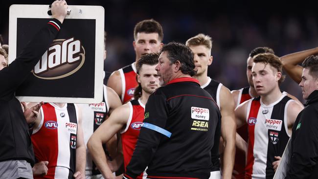 Brett Ratten speaks to his players.