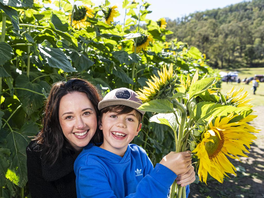 Kate and Hugh Osborne at the picnic with the sunflowers event hosted by Ten Chain Farm, Saturday, June 8, 2024. Picture: Kevin Farmer