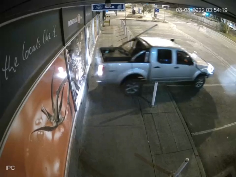 Truck ram raids Montrose IGA