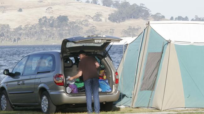  Comfortable camping at a BIG4 park in Tasmania. 