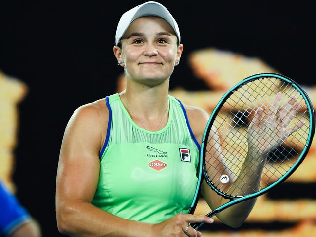 Australia's Ashleigh Barty celebrates her victory against Ukraine's Lesia Tsurenko during their women's singles match on day one of the Australian Open tennis tournament in Melbourne on January 20, 2020. (Photo by William WEST / AFP) / IMAGE RESTRICTED TO EDITORIAL USE - STRICTLY NO COMMERCIAL USE