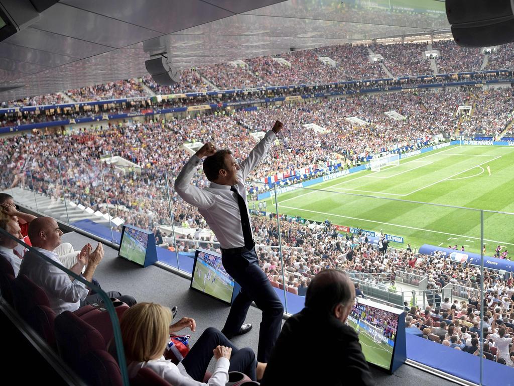 French President Emmanuel Macron reacts during the Russia 2018 World Cup final football match between France and Croatia at the Luzhniki Stadium in Moscow on July 15, 2018. / AFP PHOTO / SPUTNIK / Alexey NIKOLSKY