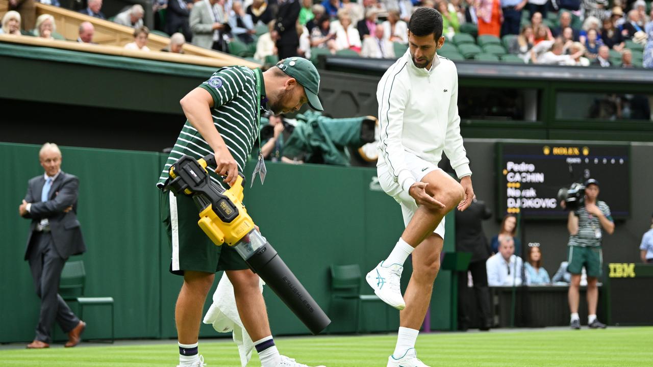 Wimbledon 2023 Results, scores, Novak Djokovic, leaf blowers used on court, Aussies in action, Iga Swiatek, latest, updates