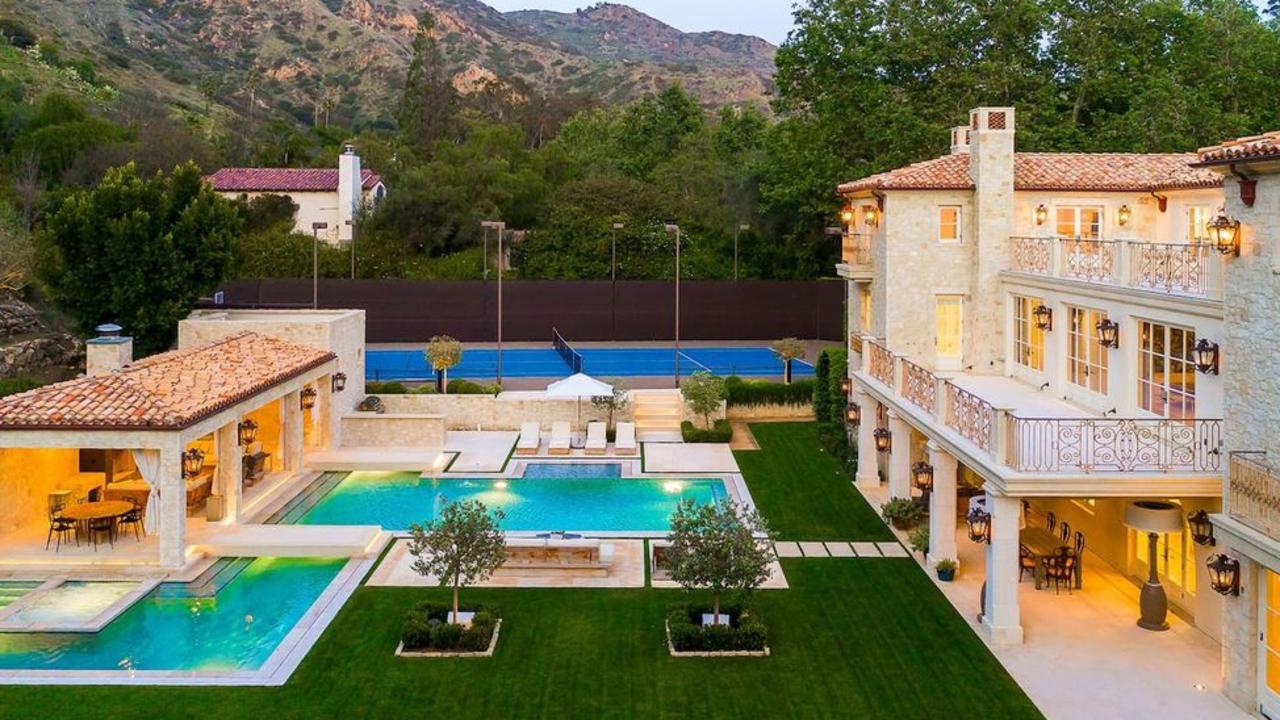 Petra Manor, Luxury Mansion in Malibu, previously owned by David Charvet. Prince Harry and Meghan Markle are rumoured to be looking to purchase the $7m mansion in Malibu, Los Angeles. Source: Stayz