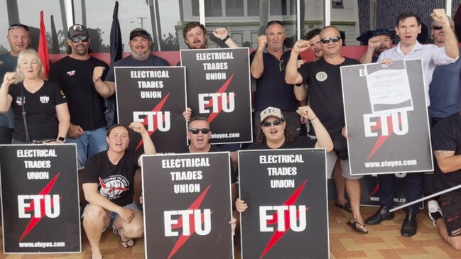 ‘Needs to pay’: Tradies spark push for better conditions