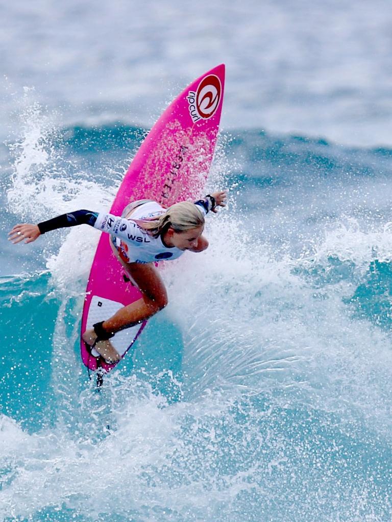 Nyxie Ryan is a top-rated surfer.